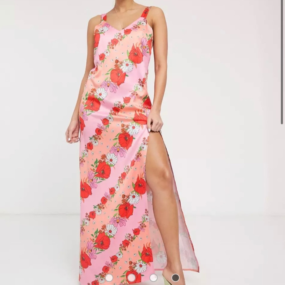 Twisted Wunder Maxi Dress